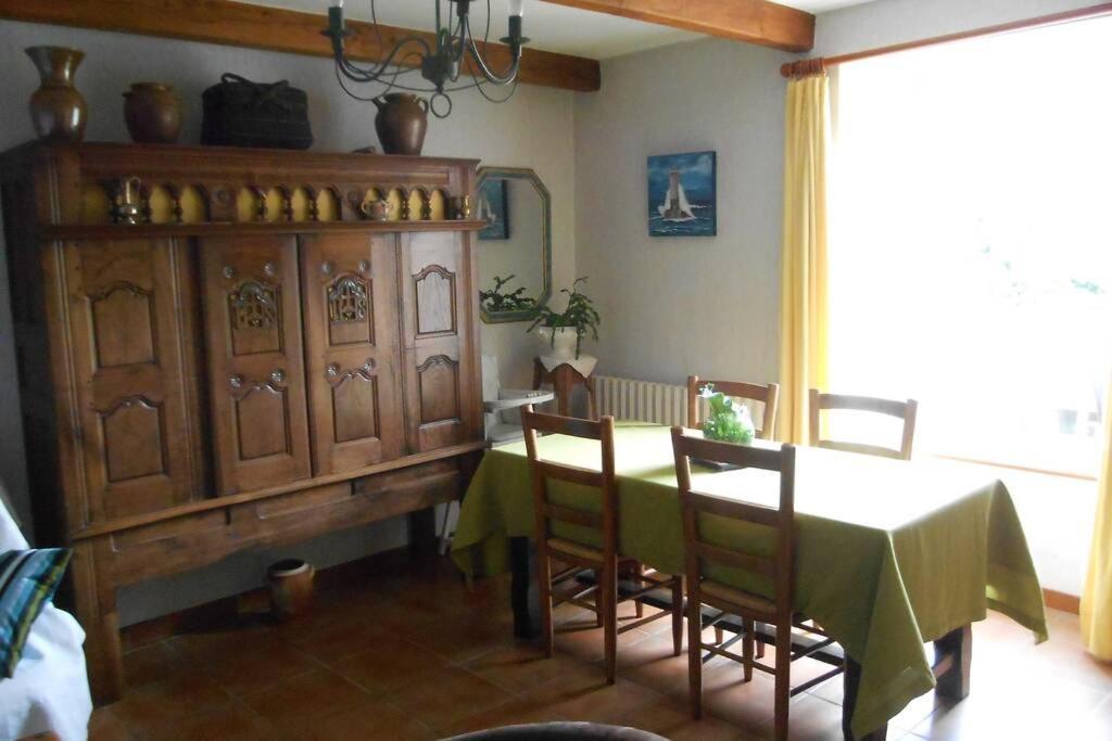 Ty Kreiz Villa Saint-Segal Eksteriør billede