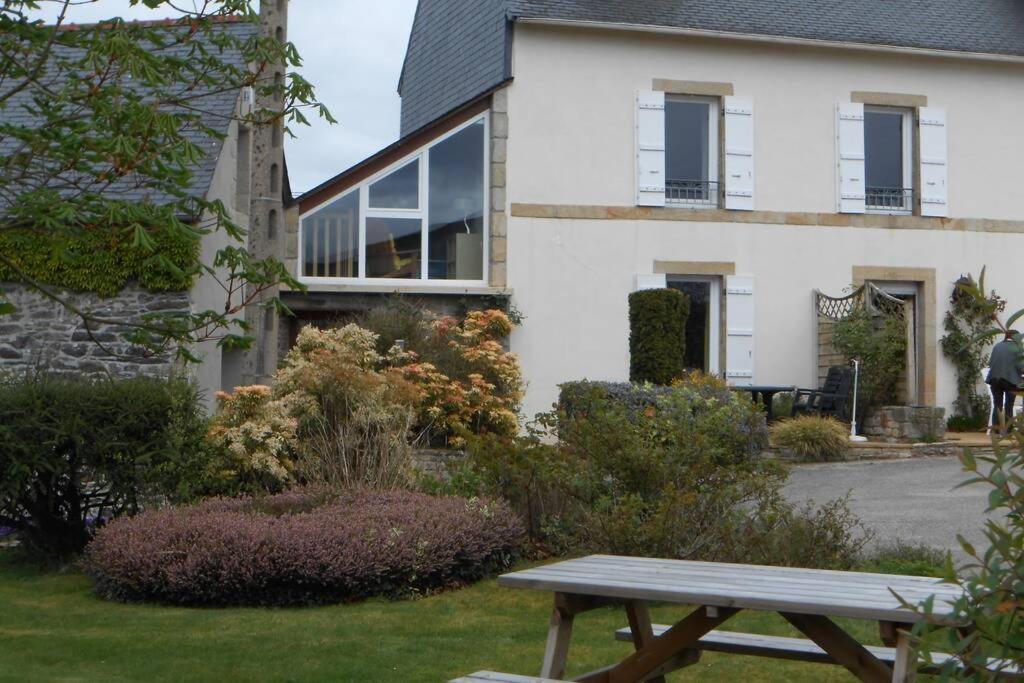 Ty Kreiz Villa Saint-Segal Eksteriør billede